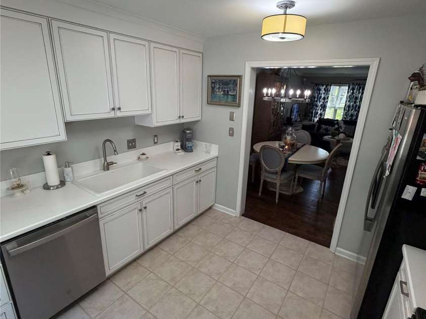 8350 Brickle Lane, Huntersville, NC 28078.  MLS# CAR4378123, YatesRealty ID 24292. 