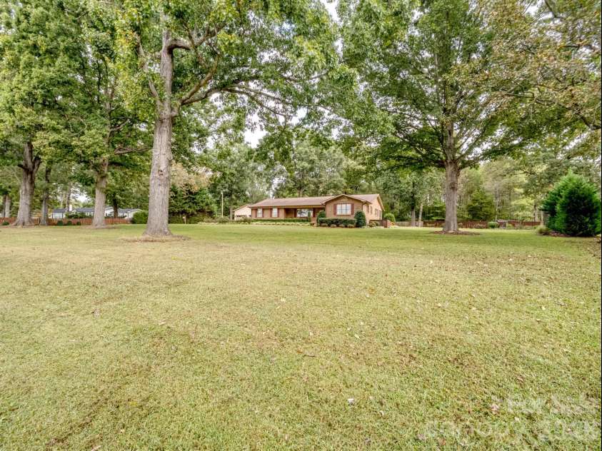 2526 Goldmine Road, Monroe, NC 28110.  MLS# CAR4366611, YatesRealty ID 24293. 