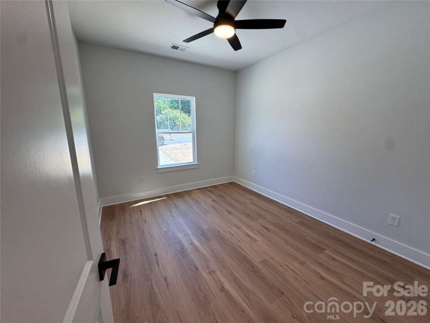 405 Firestone Street, Gastonia, NC 28052.  MLS# CAR4382289, YatesRealty ID 24295. 