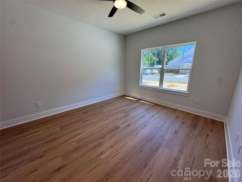 405 Firestone Street, Gastonia, NC 28052.  MLS# CAR4382289, YatesRealty ID 24295. 