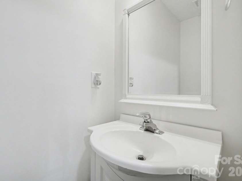 6308 Dumont Lane, Charlotte, NC 28269.  MLS# CAR4361987, YatesRealty ID 24296. 