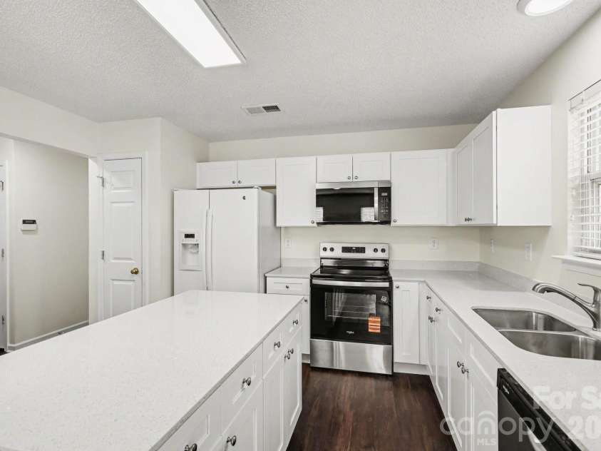 6308 Dumont Lane, Charlotte, NC 28269.  MLS# CAR4361987, YatesRealty ID 24296. 