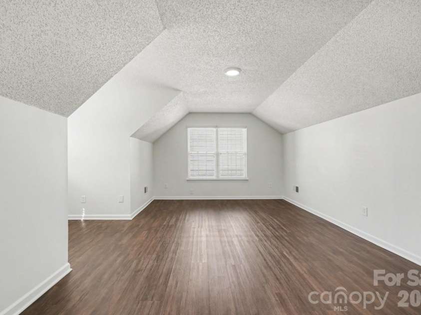 6308 Dumont Lane, Charlotte, NC 28269.  MLS# CAR4361987, YatesRealty ID 24296. 