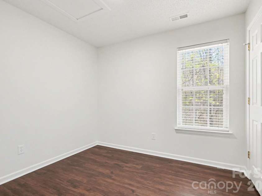 6308 Dumont Lane, Charlotte, NC 28269.  MLS# CAR4361987, YatesRealty ID 24296. 