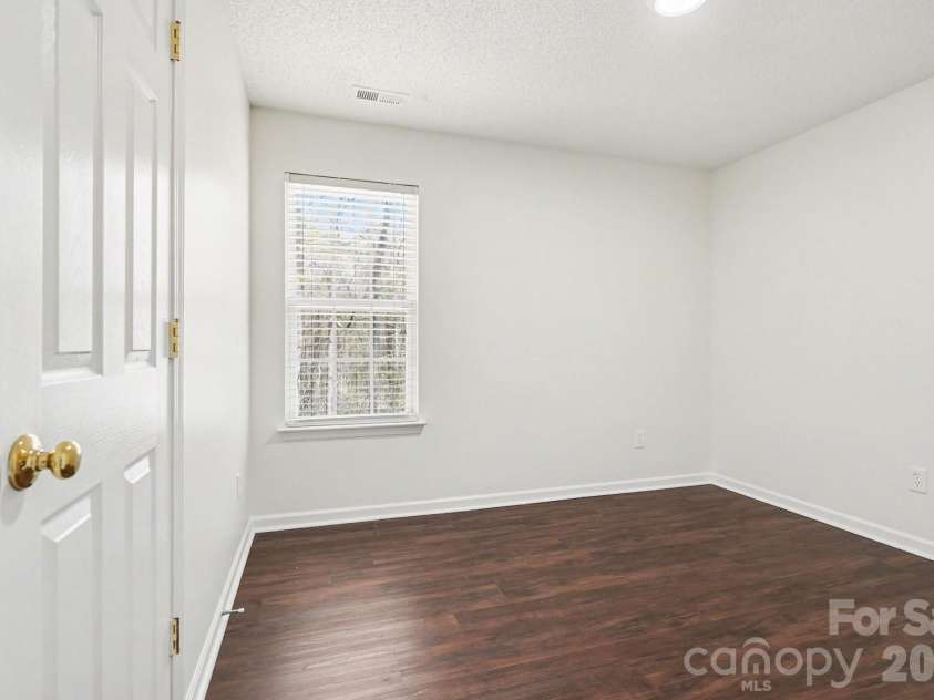 6308 Dumont Lane, Charlotte, NC 28269.  MLS# CAR4361987, YatesRealty ID 24296. 