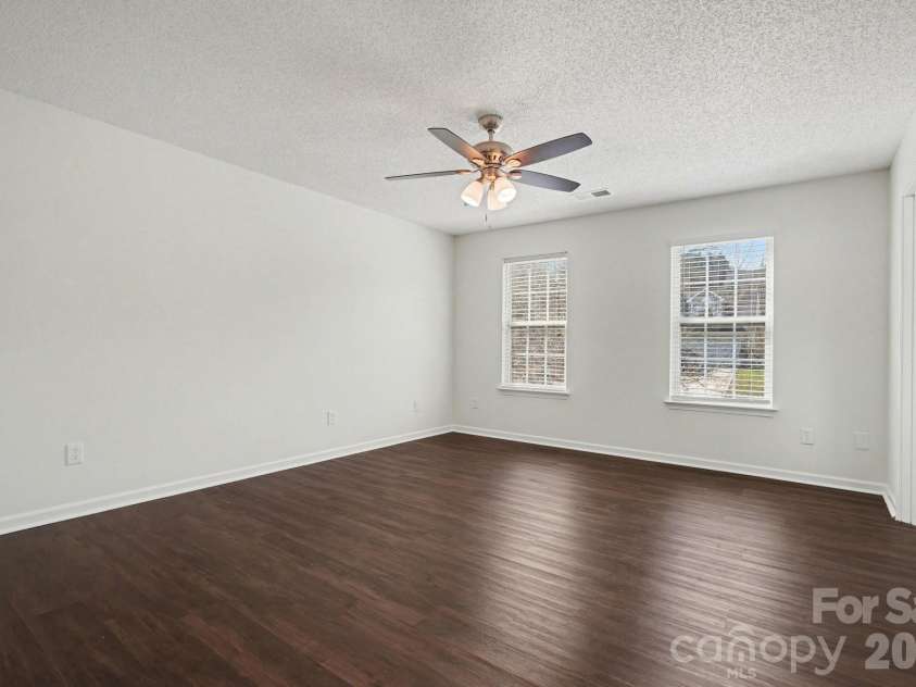 6308 Dumont Lane, Charlotte, NC 28269.  MLS# CAR4361987, YatesRealty ID 24296. 