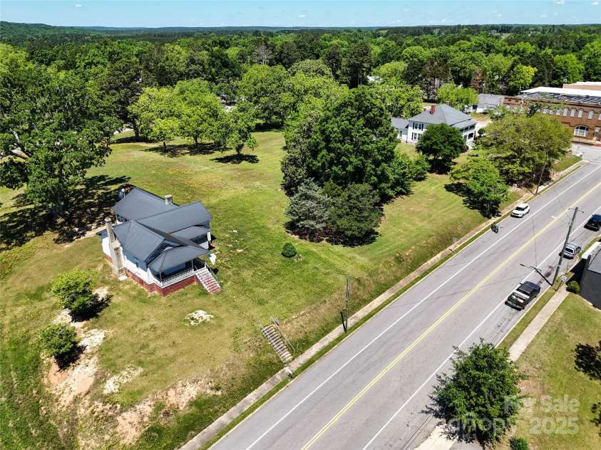 213 Main Street, Jefferson, SC 29718.  MLS# CAR4253703, YatesRealty ID 24297. 