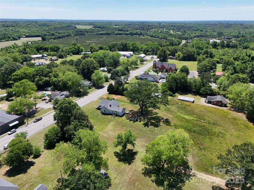 213 Main Street, Jefferson, SC 29718.  MLS# CAR4253703, YatesRealty ID 24297. 