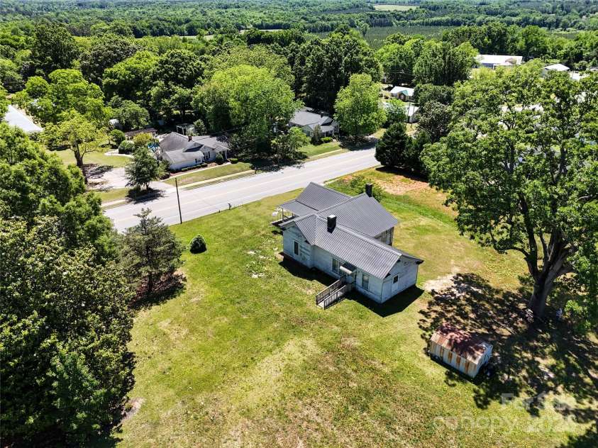 213 Main Street, Jefferson, SC 29718.  MLS# CAR4253703, YatesRealty ID 24297. 