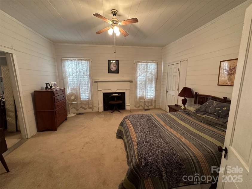 213 Main Street, Jefferson, SC 29718.  MLS# CAR4253703, YatesRealty ID 24297. 