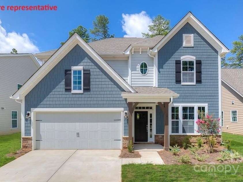 7105 Butternut Oak Terrace, Huntersville, NC 28078.  MLS# CAR4256757, YatesRealty ID 24298. Photos are Representative
