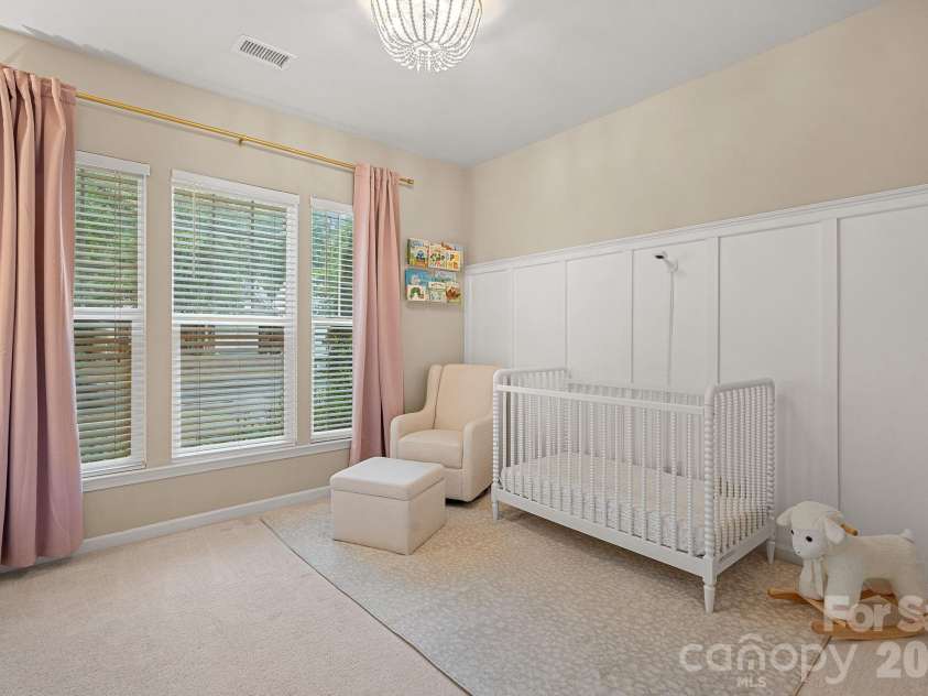 6902 Saranac Lane, Matthews, NC 28105.  MLS# CAR4368511, YatesRealty ID 24299. Bedroom