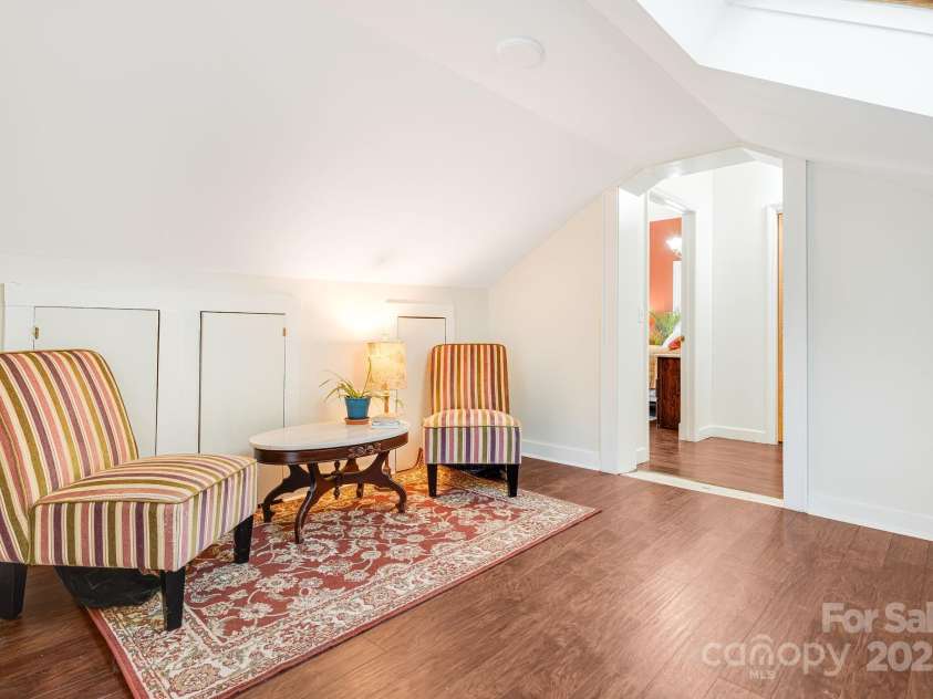 3942 Anderson Branch Road, Marshall, NC 28753.  MLS# CAR4194883, YatesRealty ID 243. Upper level sitting room