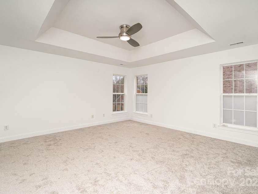 5672 Wrenfield Court, Charlotte, NC 28277.  MLS# CAR4228476, YatesRealty ID 24301. Primary Bedroom
