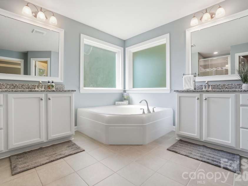 2613 Sugaree Court, Waxhaw, NC 28173.  MLS# CAR4381189, YatesRealty ID 24302. 