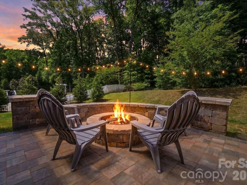 2613 Sugaree Court, Waxhaw, NC 28173.  MLS# CAR4381189, YatesRealty ID 24302. 
