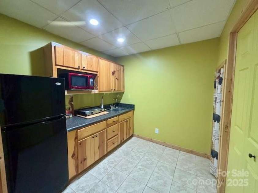 926 Cross Creek Drive, Rutherfordton, NC 28139.  MLS# CAR4249282, YatesRealty ID 24302. 
