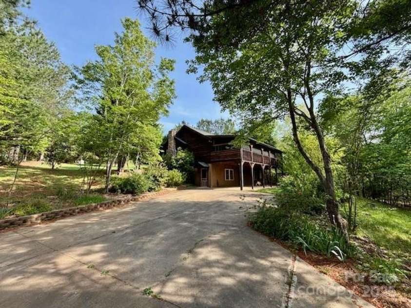 926 Cross Creek Drive, Rutherfordton, NC 28139.  MLS# CAR4249282, YatesRealty ID 24302. 