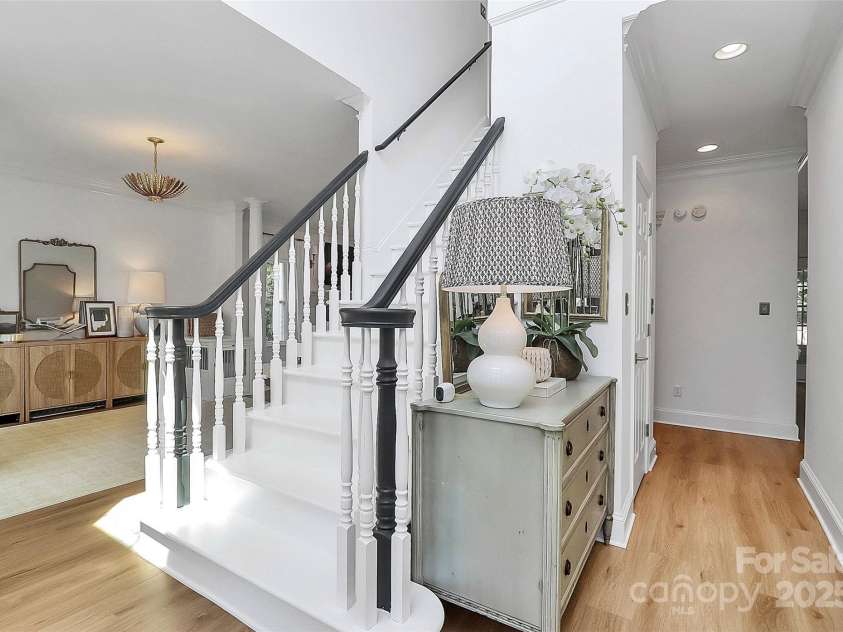 655 Powder Horn Lane, Indian Trail, NC 28079.  MLS# CAR4258748, YatesRealty ID 24303. 