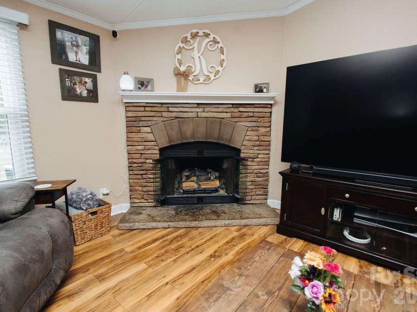 9 Bent Twig Drive, Old Fort, NC 28762.  MLS# CAR4380488, YatesRealty ID 24305. 