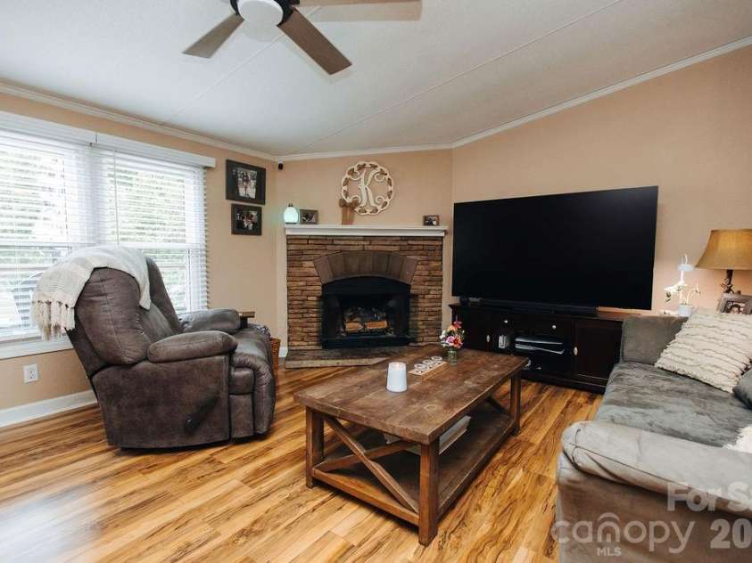 9 Bent Twig Drive, Old Fort, NC 28762.  MLS# CAR4380488, YatesRealty ID 24305. 