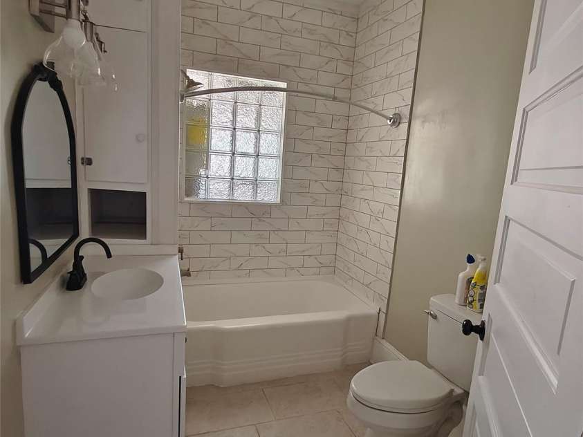 208 Heilig Avenue, Salisbury, NC 28144.  MLS# CAR4381621, YatesRealty ID 24306. 