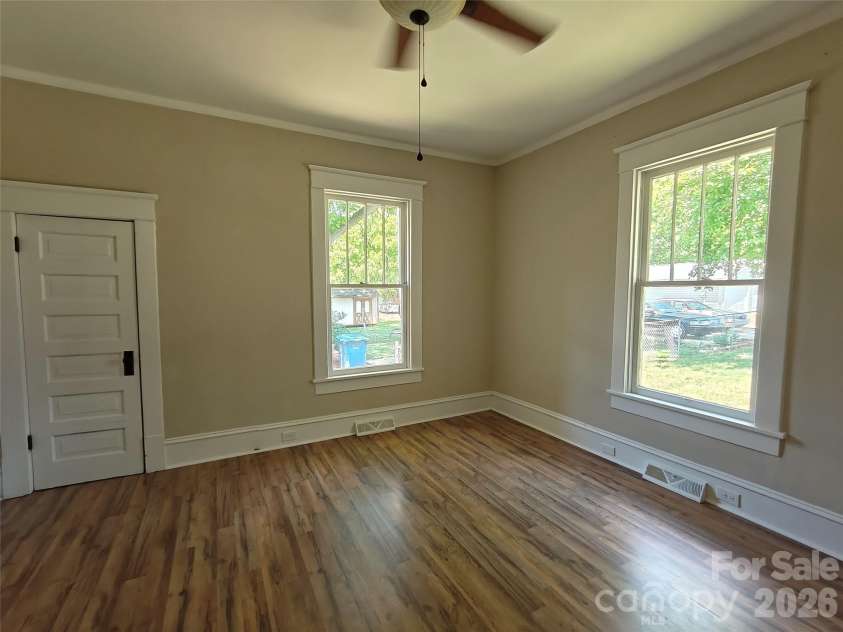208 Heilig Avenue, Salisbury, NC 28144.  MLS# CAR4381621, YatesRealty ID 24306. 