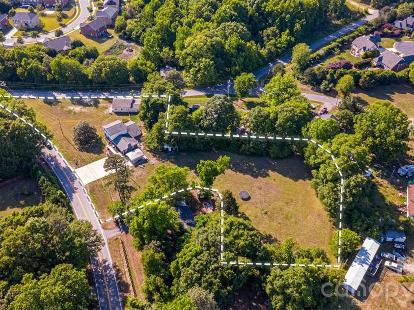 4070 Mt Gallant Road, Rock Hill, SC 29732.  MLS# CAR4374701, YatesRealty ID 24307. 