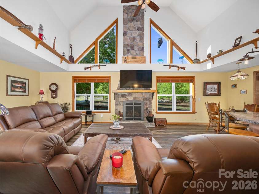326 Ewart Wilson Road, Burnsville, NC 28714.  MLS# CAR4380347, YatesRealty ID 24308. Natural Light