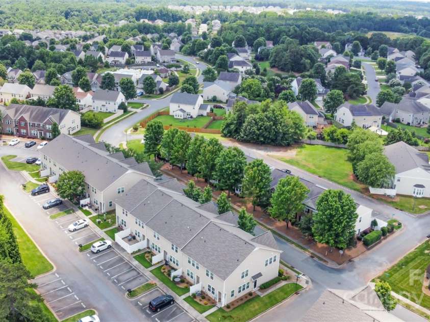 9001 Lanark Lane, Fort Mill, SC 29707.  MLS# CAR4269680, YatesRealty ID 24308. 