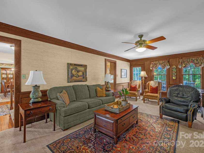 2101 River Chase Drive, Eden, NC 27288.  MLS# CAR4269818, YatesRealty ID 24309. 