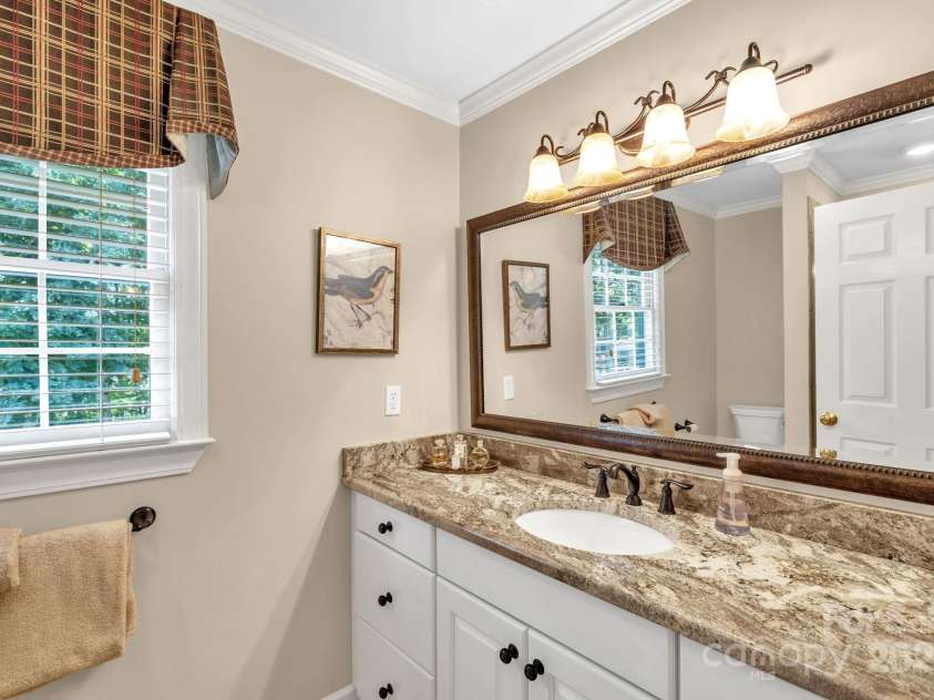 2101 River Chase Drive, Eden, NC 27288.  MLS# CAR4269818, YatesRealty ID 24309. 
