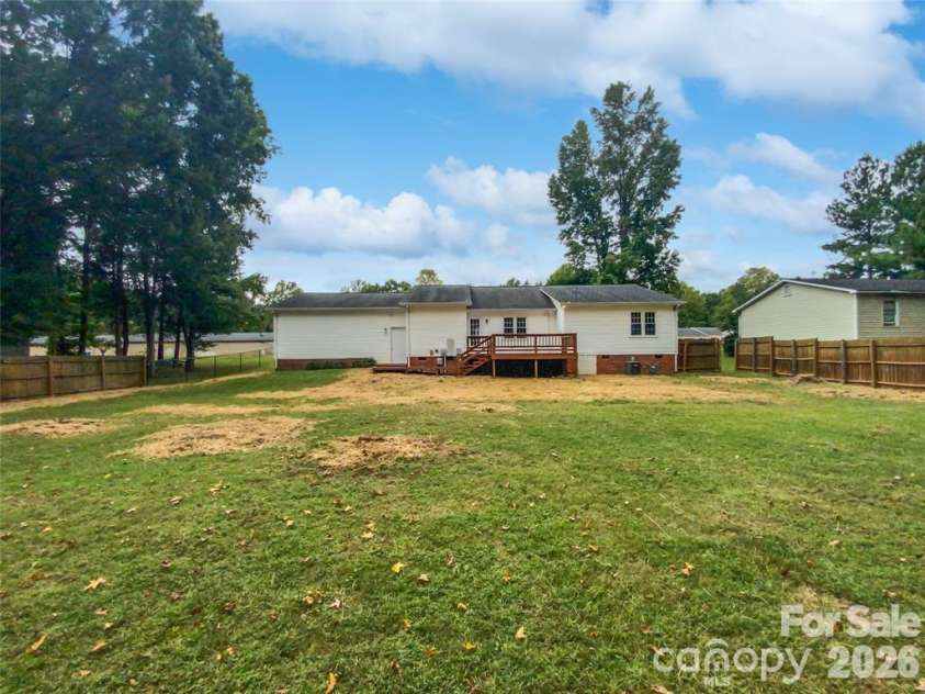 2520 Old Wilkesboro Road, Salisbury, NC 28144.  MLS# CAR4380073, YatesRealty ID 24309. 