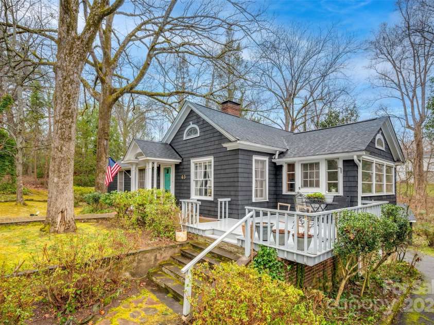 45 Pine Crest Lane, Tryon, NC 28782.  MLS# CAR4234176, YatesRealty ID 2431. 