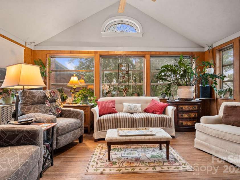 45 Pine Crest Lane, Tryon, NC 28782.  MLS# CAR4234176, YatesRealty ID 2431. 