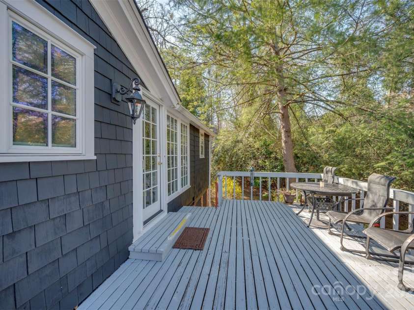 45 Pine Crest Lane, Tryon, NC 28782.  MLS# CAR4234176, YatesRealty ID 2431. 