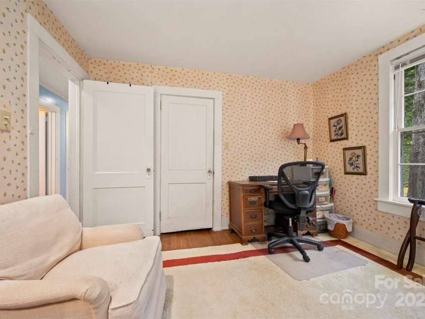 45 Pine Crest Lane, Tryon, NC 28782.  MLS# CAR4234176, YatesRealty ID 2431. 