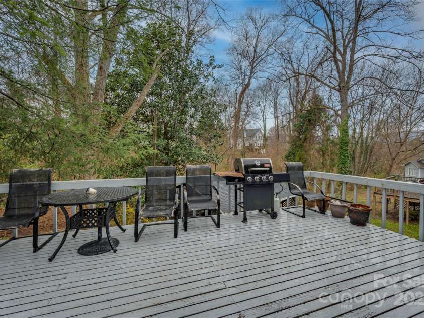 45 Pine Crest Lane, Tryon, NC 28782.  MLS# CAR4234176, YatesRealty ID 2431. 