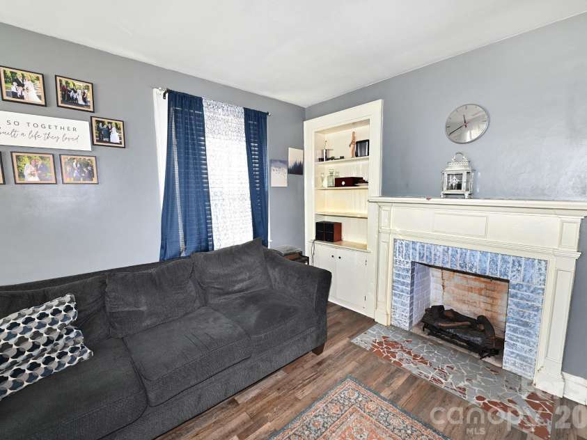 614 Ashe Avenue, Newton, NC 28658.  MLS# CAR4311570, YatesRealty ID 2431. 