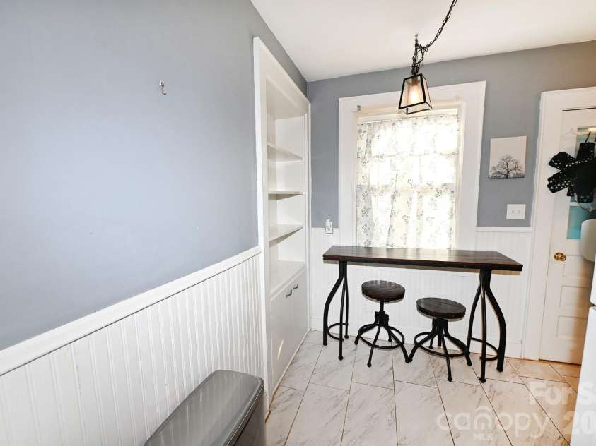 614 Ashe Avenue, Newton, NC 28658.  MLS# CAR4311570, YatesRealty ID 2431. 