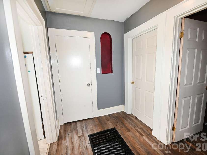 614 Ashe Avenue, Newton, NC 28658.  MLS# CAR4311570, YatesRealty ID 2431. 