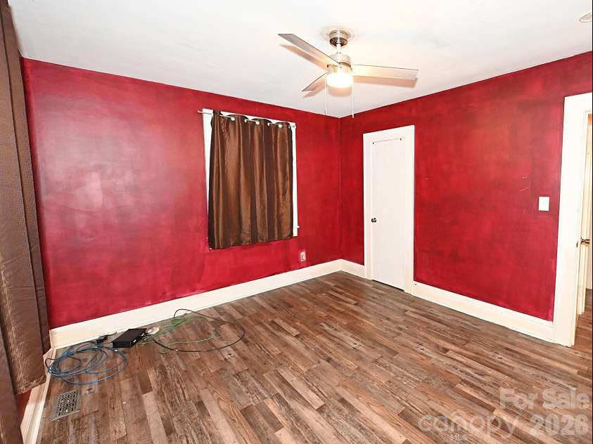 614 Ashe Avenue, Newton, NC 28658.  MLS# CAR4311570, YatesRealty ID 2431. 
