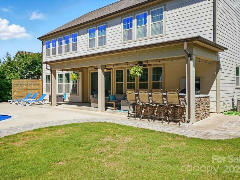 5105 Paisano Lane, Waxhaw, NC 28173.  MLS# CAR4273909, YatesRealty ID 24310. Backyard