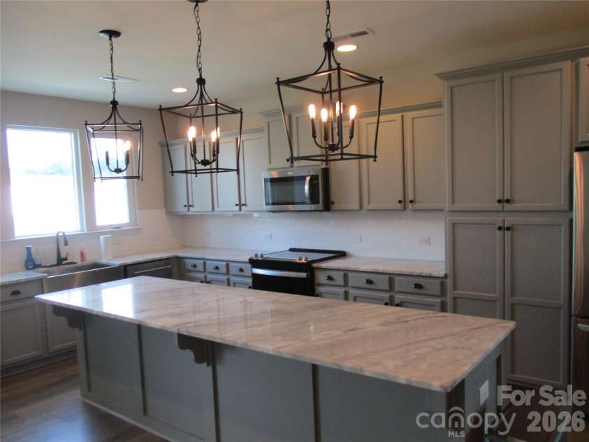 1525 Rye Road, Mount Holly, NC 28120.  MLS# CAR4365240, YatesRealty ID 24311. 