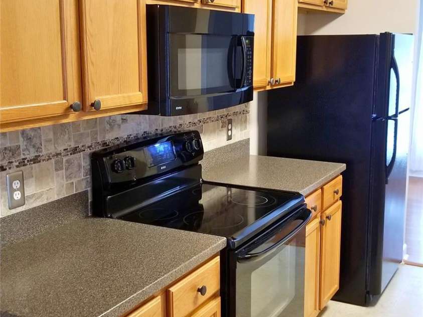 13926 Cypress Woods Drive, Huntersville, NC 28078.  MLS# CAR4273973, YatesRealty ID 24312. 