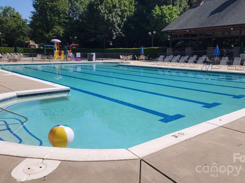 13926 Cypress Woods Drive, Huntersville, NC 28078.  MLS# CAR4273973, YatesRealty ID 24312. 