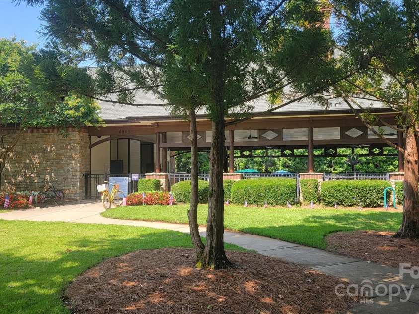 13926 Cypress Woods Drive, Huntersville, NC 28078.  MLS# CAR4273973, YatesRealty ID 24312. 