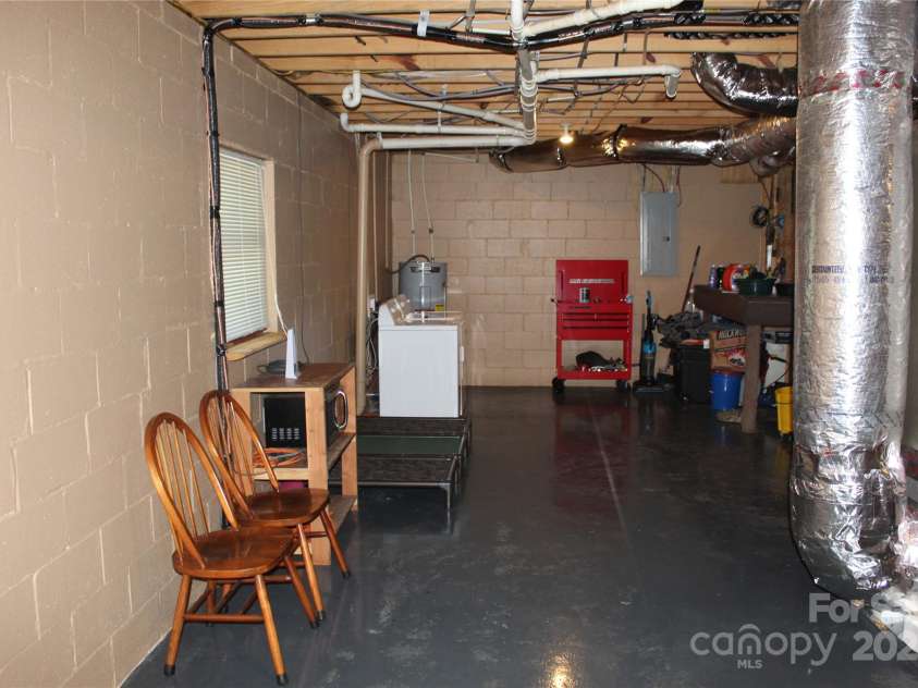 309 Doubleview Drive, Union Mills, NC 28167.  MLS# CAR4265397, YatesRealty ID 24315. 