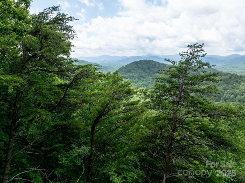 309 Doubleview Drive, Union Mills, NC 28167.  MLS# CAR4266196, YatesRealty ID 24315. 