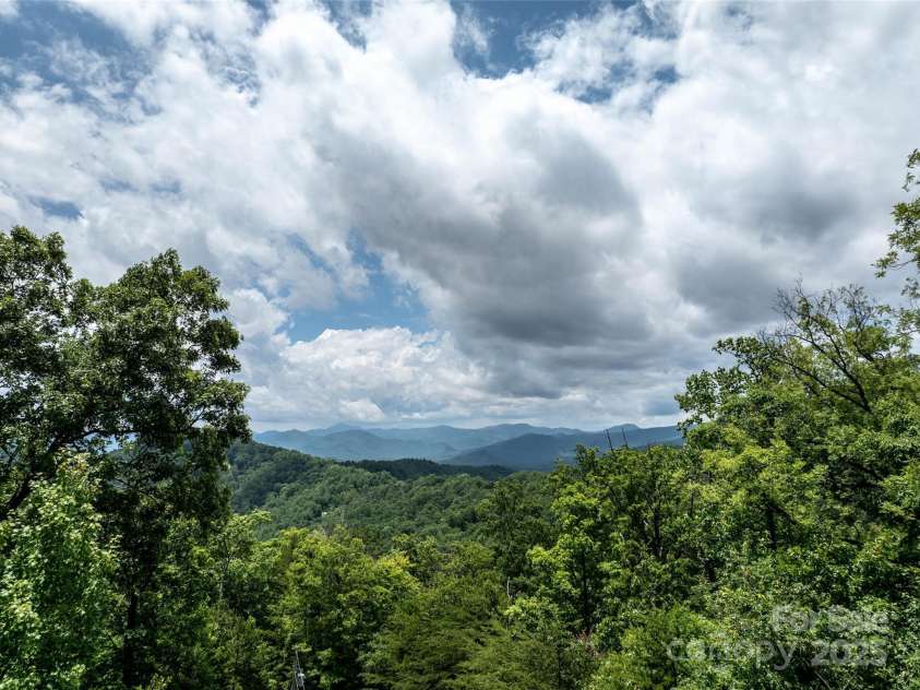 309 Doubleview Drive, Union Mills, NC 28167.  MLS# CAR4266196, YatesRealty ID 24315. 